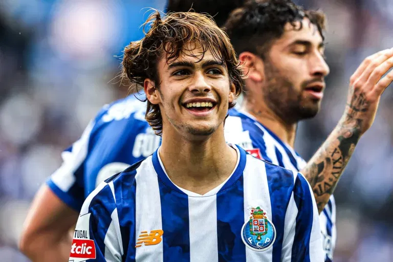 Porto Lock Down Midfielder Rodrigo Mora with Long-Term Deal Featuring €70 Million Clause