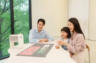 Samsung Premiere 5 Projector: Turn Any Wall Into a Touchscreen