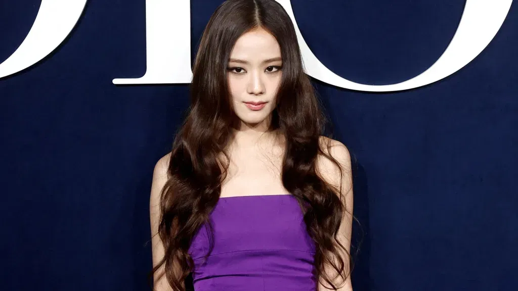 jisss Instagram Royalty: K-Pop and Korean Entertainment’s Digital Dominance in 2025