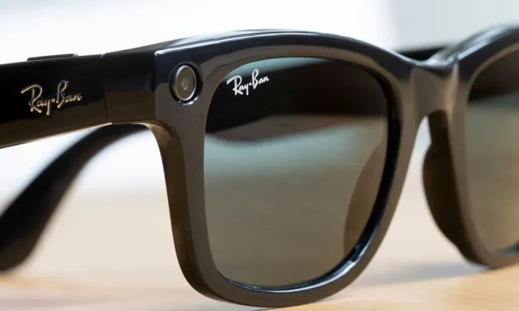 Ray-Ban