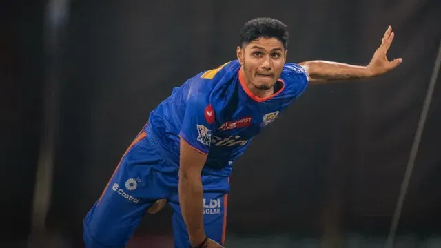 Ex-Mumbai Indians Cricketer Shivalik Sharma Booked for Sexual Assault, FIR Lodged in Rajasthan