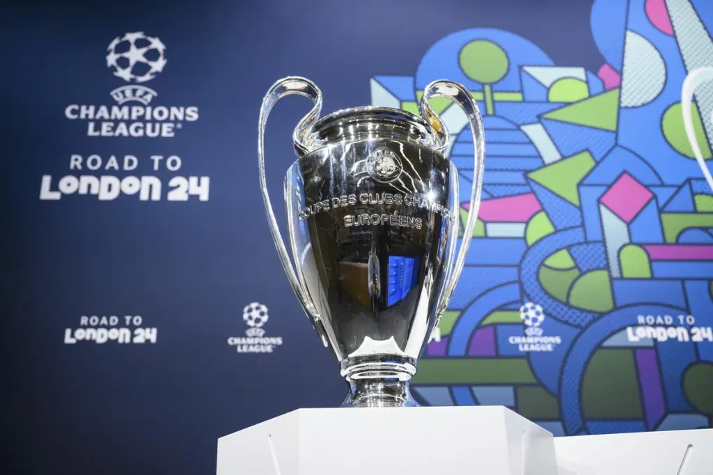 Uefa champions league trophy