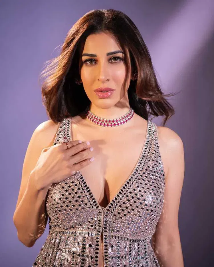 Sophie Choudry
