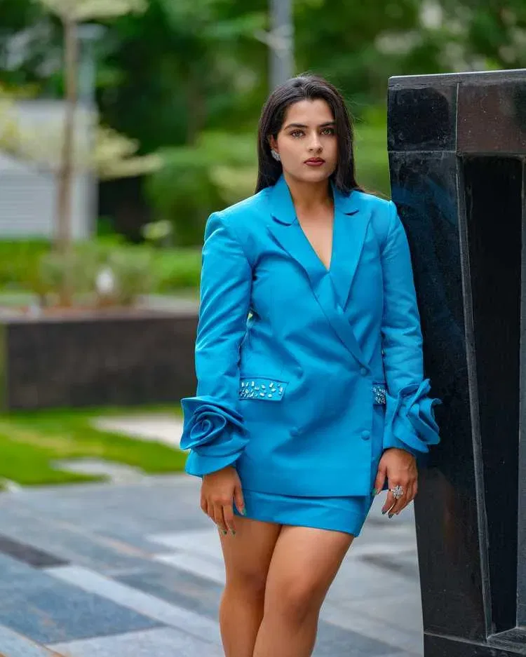 Kavya Kalyanram