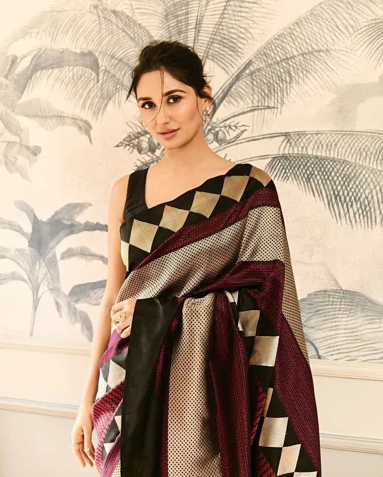 Nikita Dutta: The Radiant Star Shining Bright in Her Latest Photoshoot