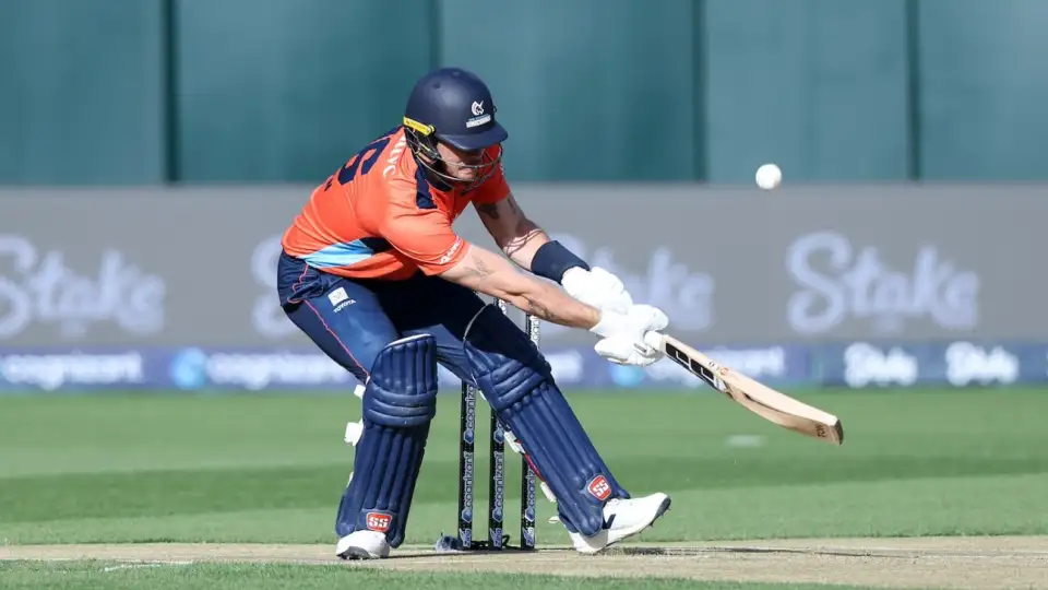 Finn allen fastest century