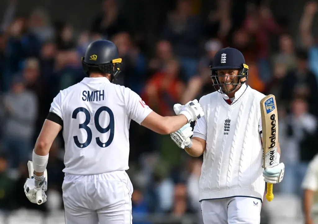 Jamie smith and joe root