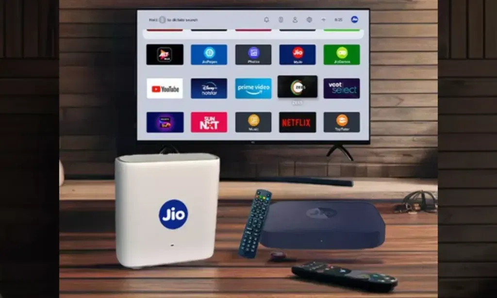 Jio Dominates India's Telecom Market with Record May 2025 Growth