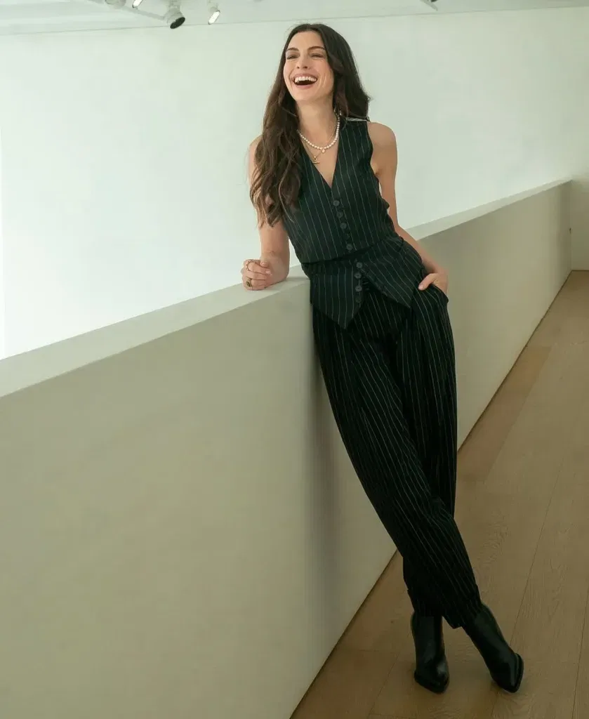 Anne hathaway
