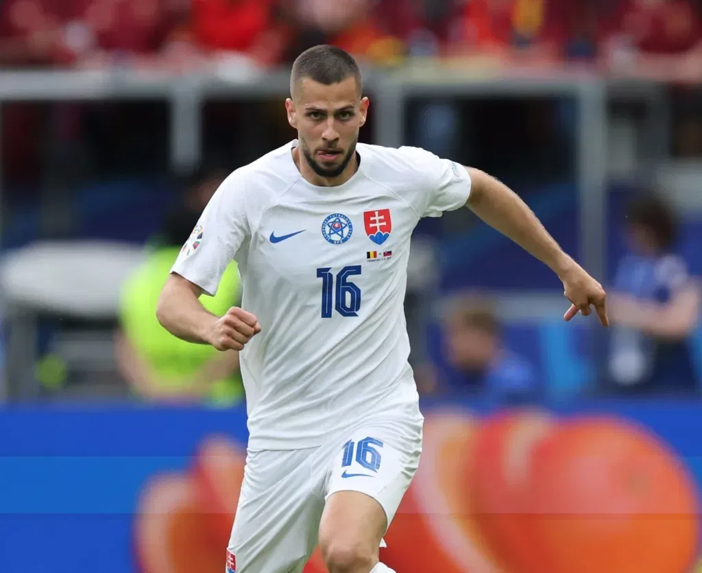 David hancko joins al nassr