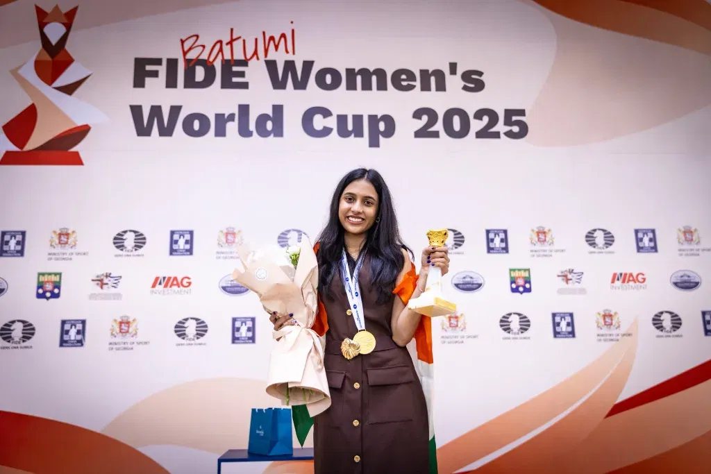 Divya deshmukh