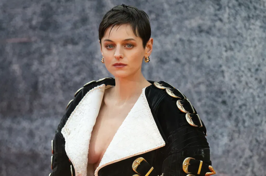Emma corrin
