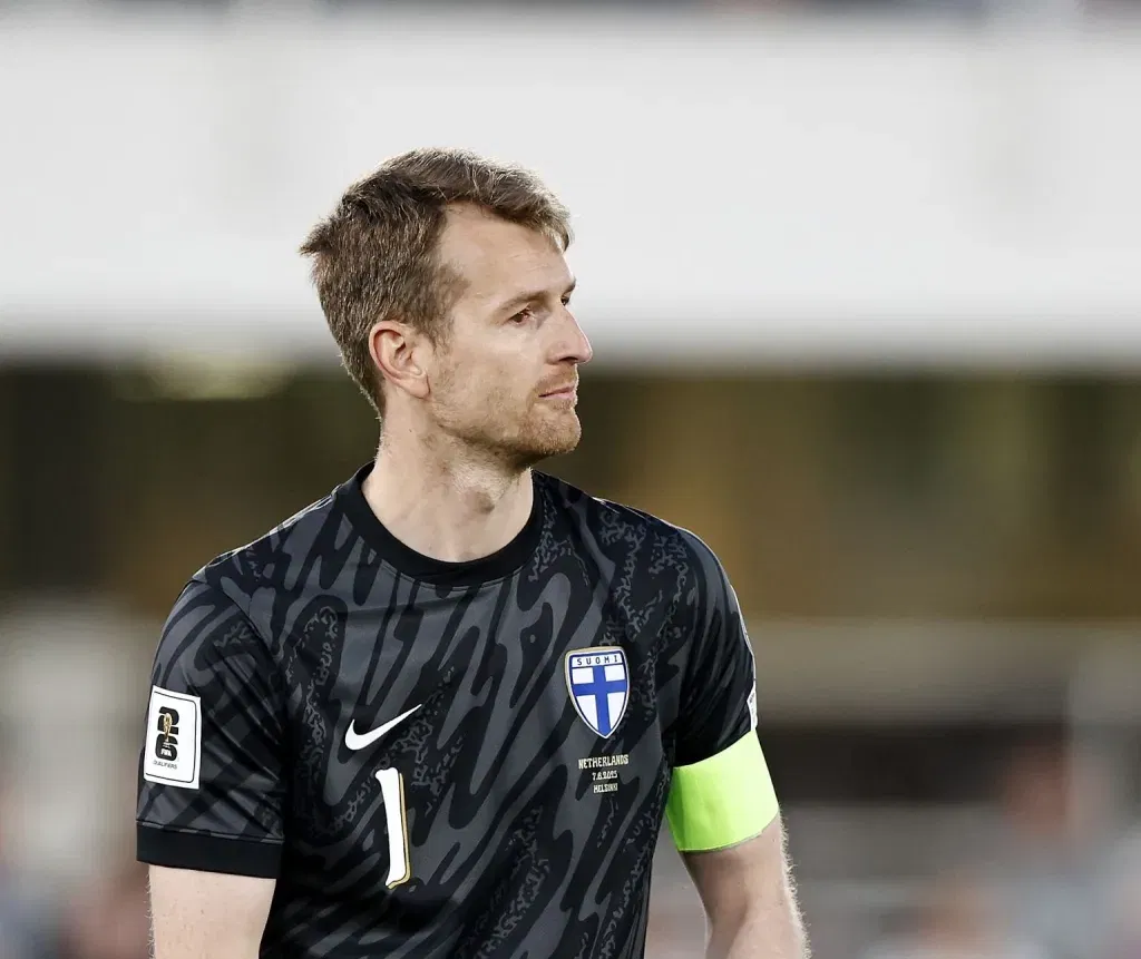 Monaco Agrees Terms with Lukas Hradecky for Goalkeeper Transfer from Bayer Leverkusen