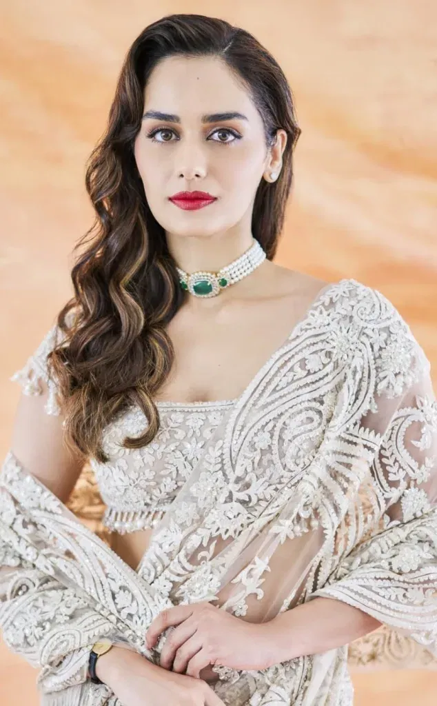 Manushi chhillar