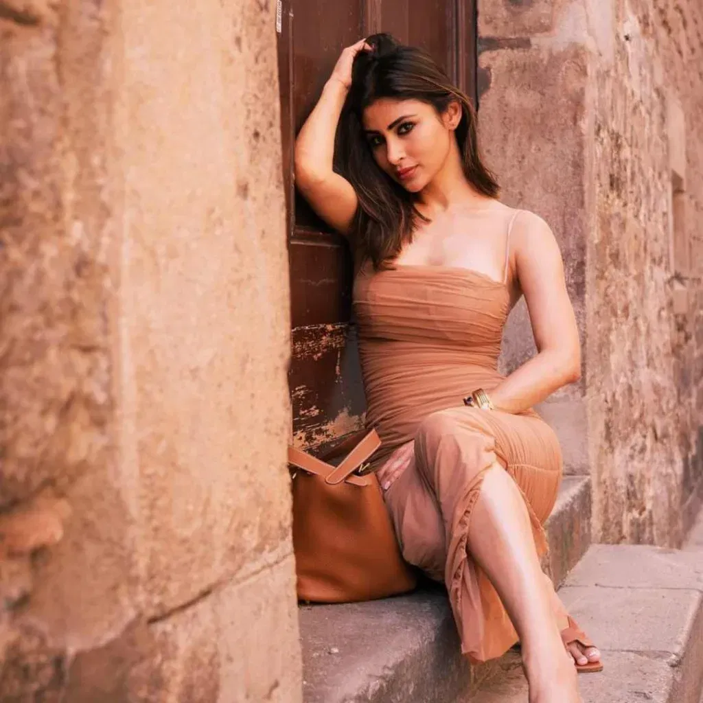 Mouni roy