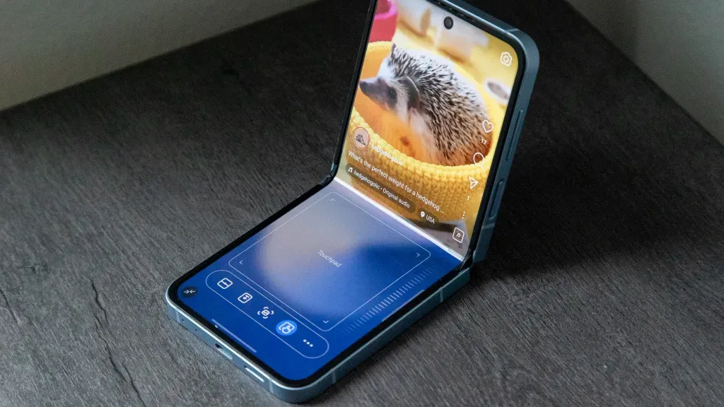 Samsung galaxy z flip 7 fe 3