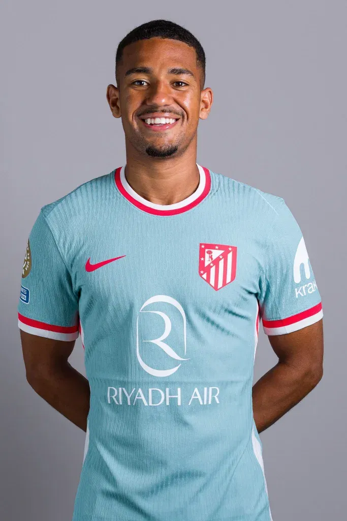 Samuel Lino to Join Flamengo in €25M Deal with Atlético
