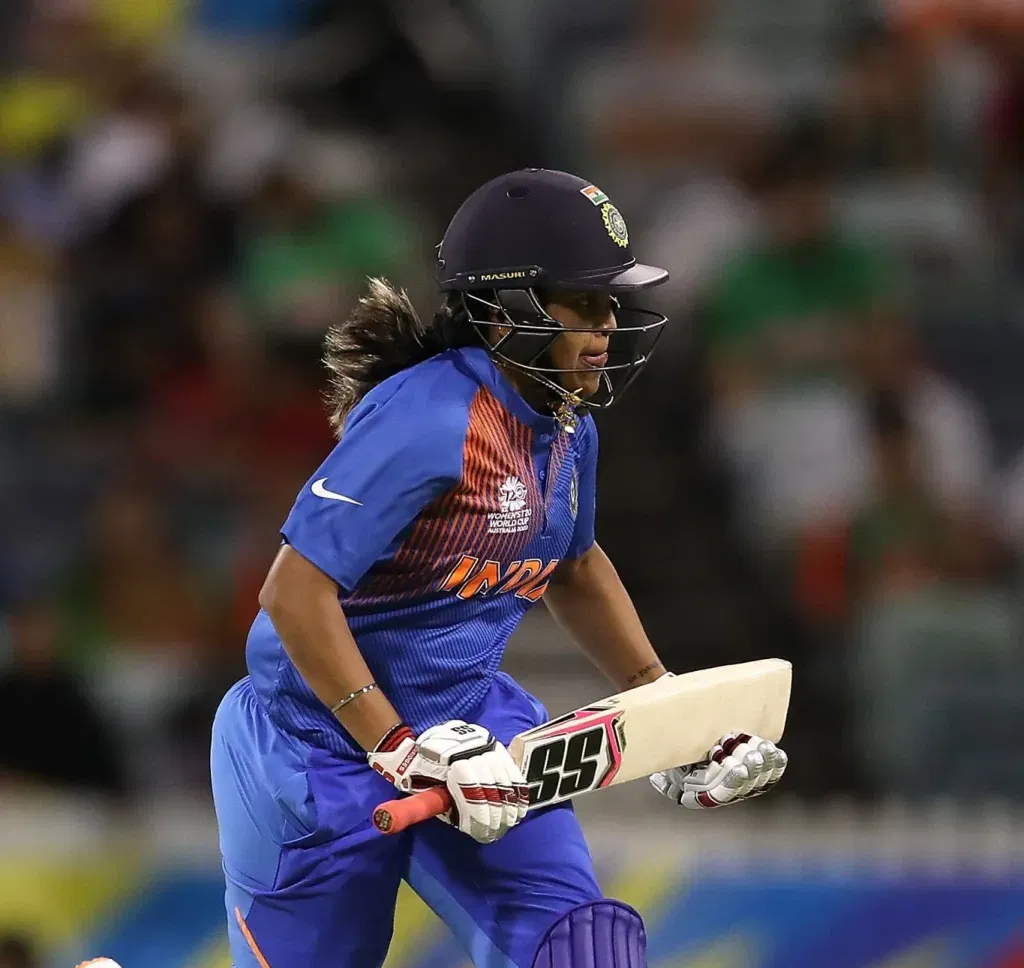 Veda krishnamurthy bids farewell to professional cricket