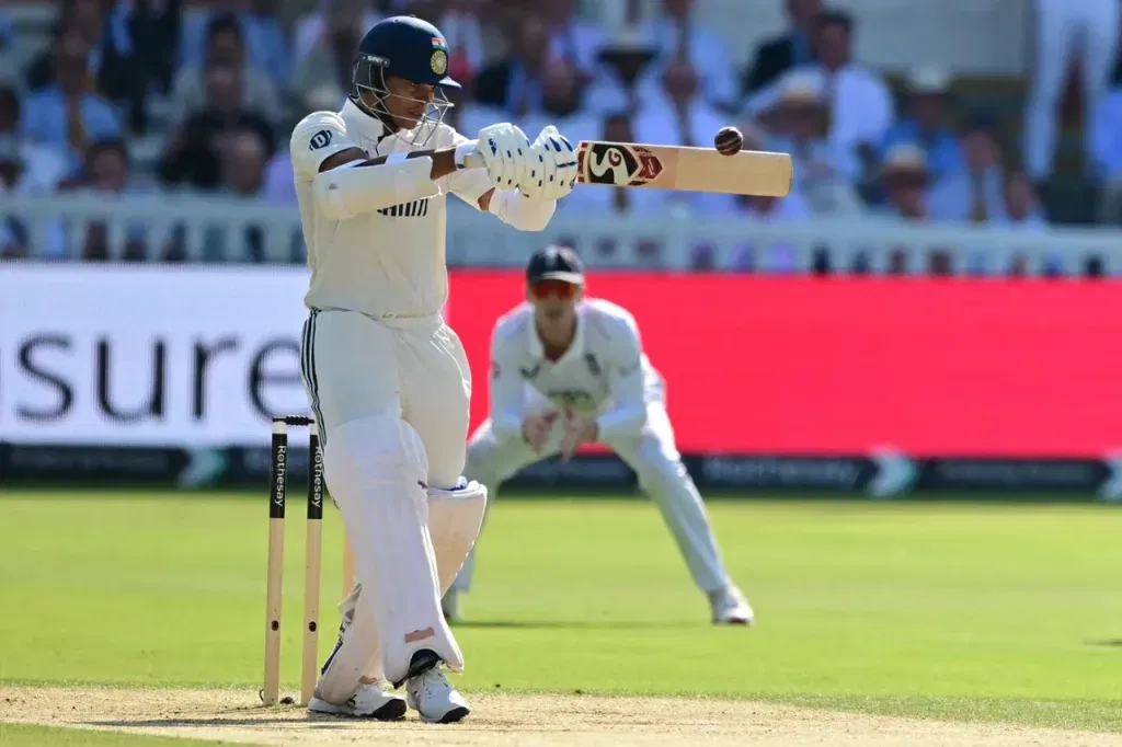 Yashasvi jaiswal top edged a pull off jofra archer,jul 13, 2025.afp,getty images