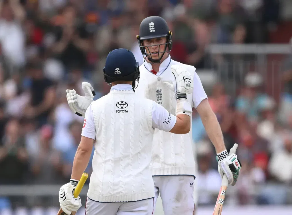 Zak crawley and ben duckett