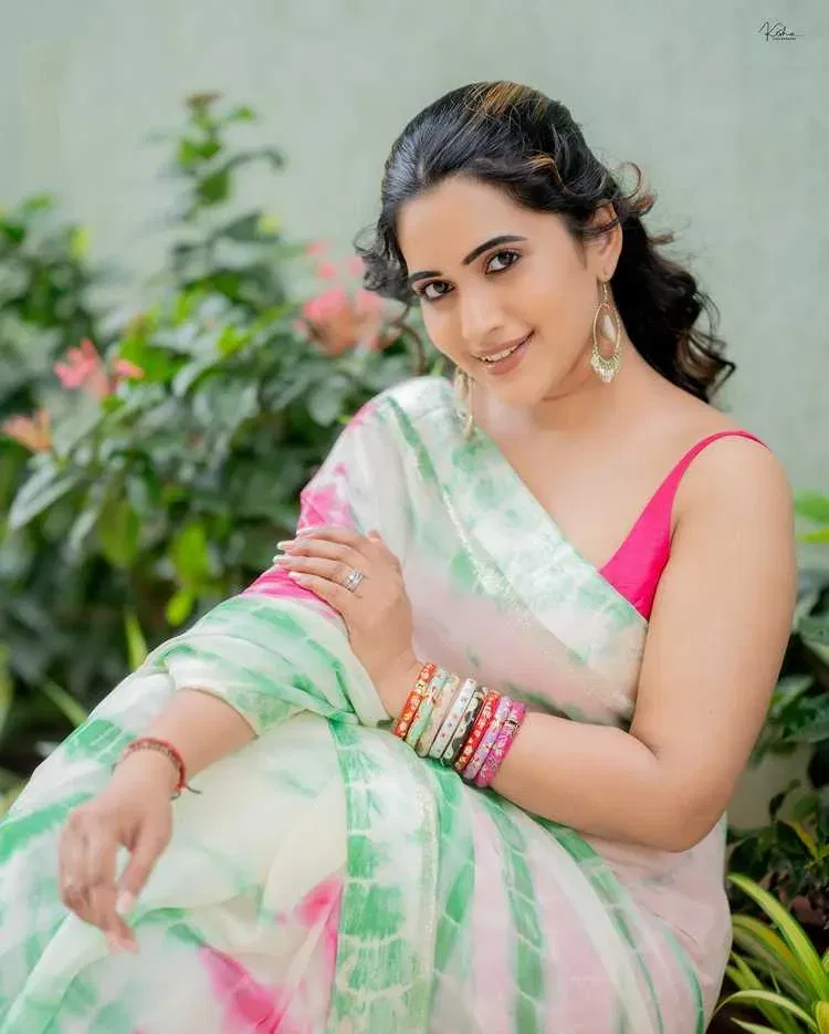 Sravanthi Chokarapu