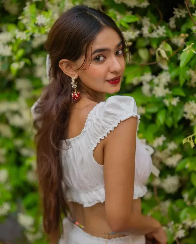 Anushka Sen