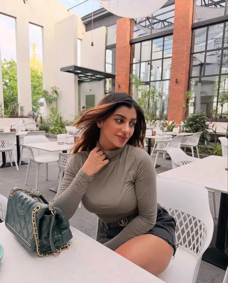 Yashika Anand