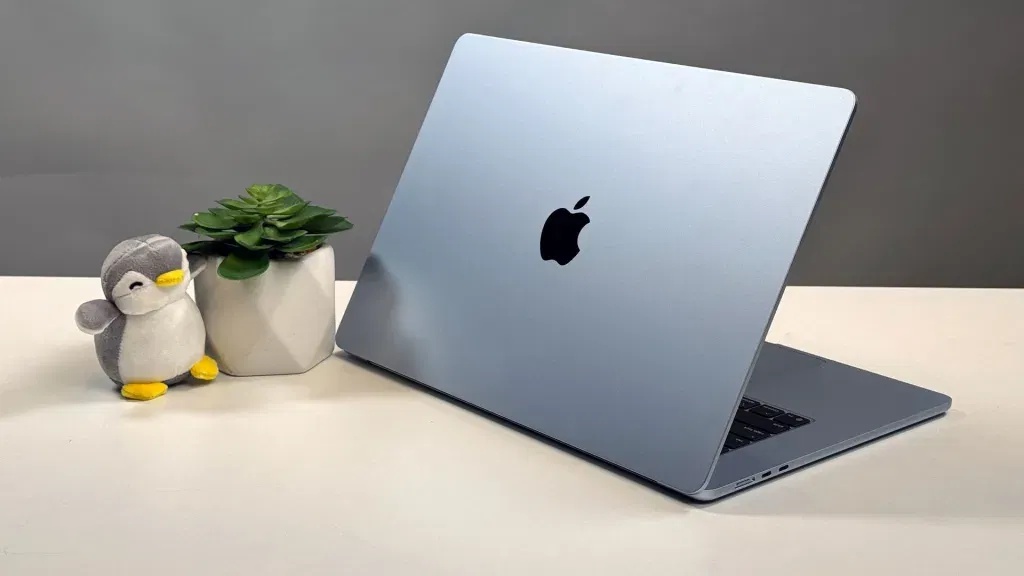 599 macbook 2