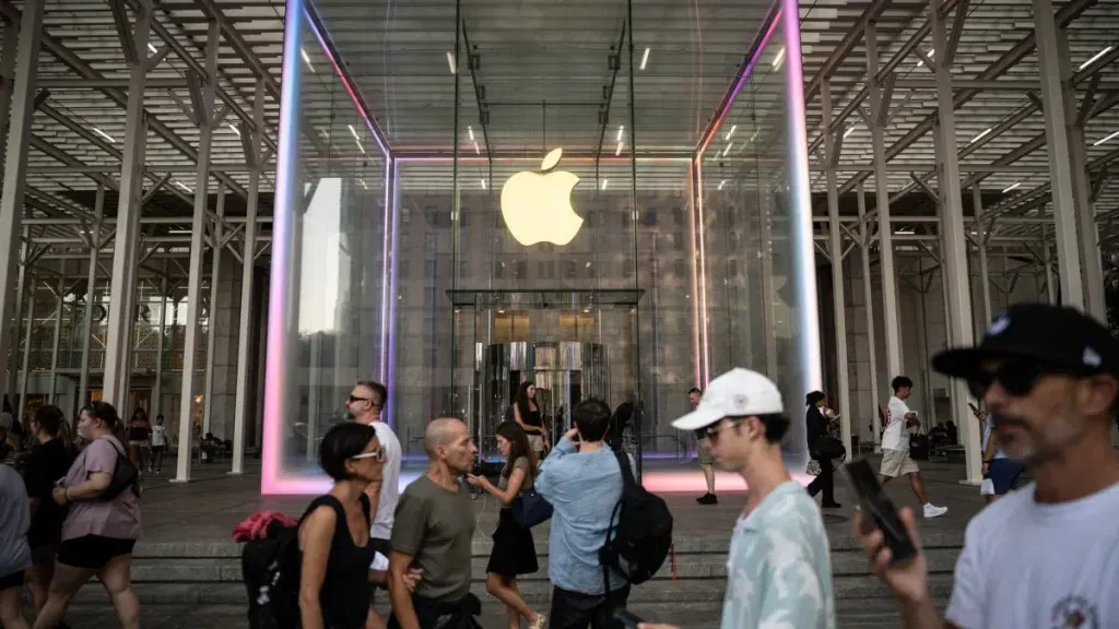 Apple aki 2