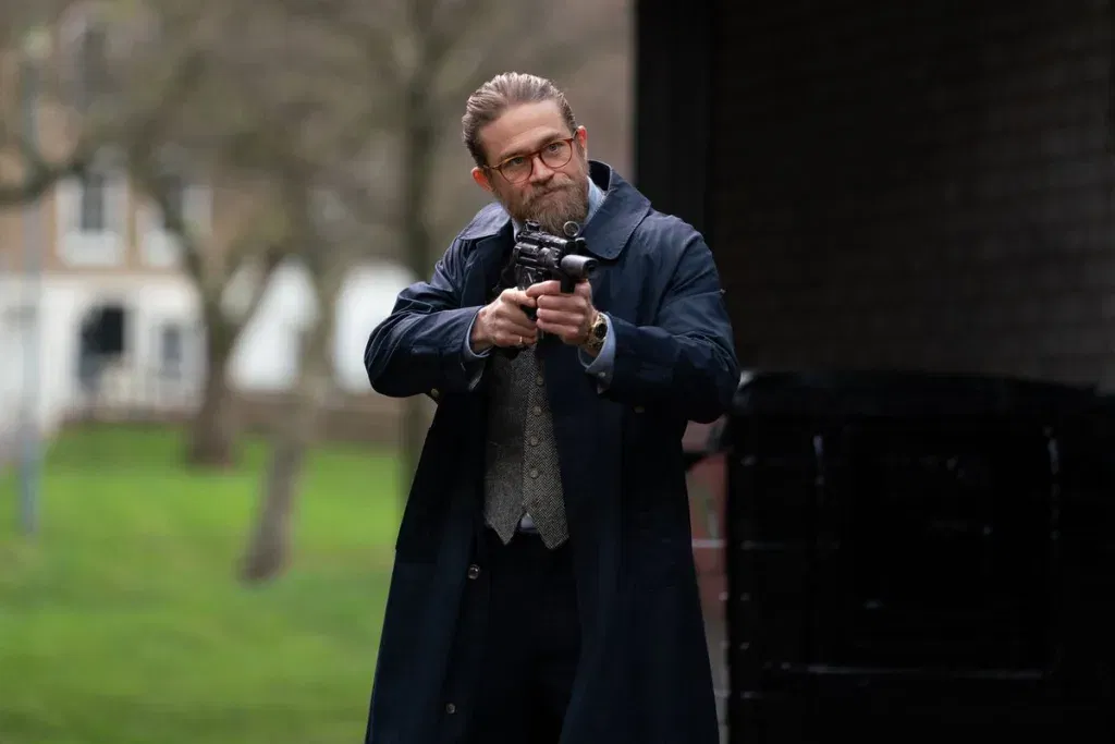 Charlie hunnam
