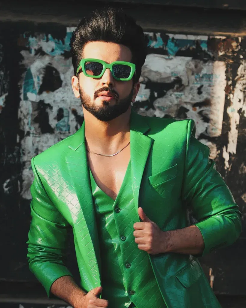 Dheeraj dhoopar
