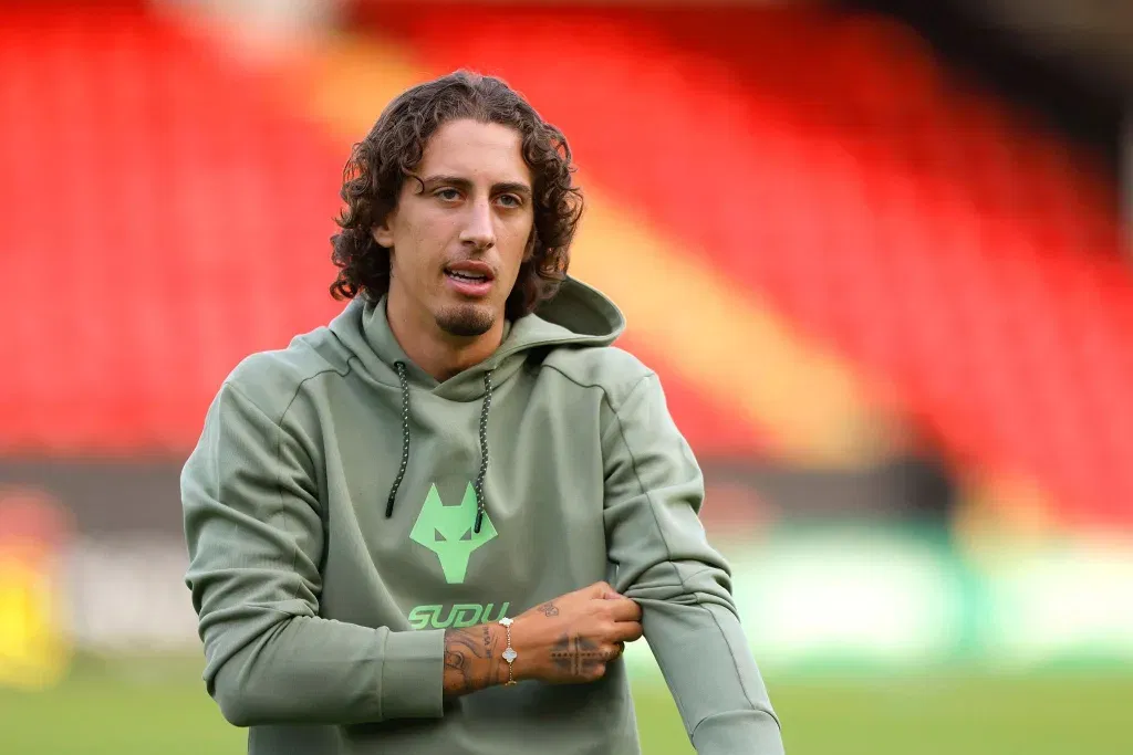 Fabio silva signs for dortmund from wolves