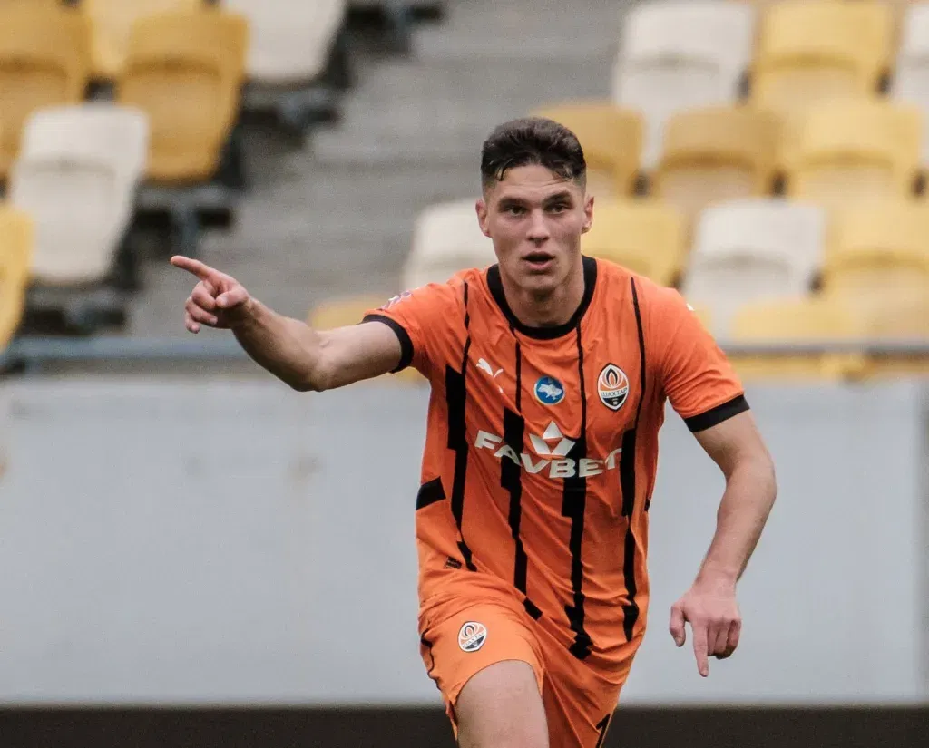Georgiy sudakov to join benfica