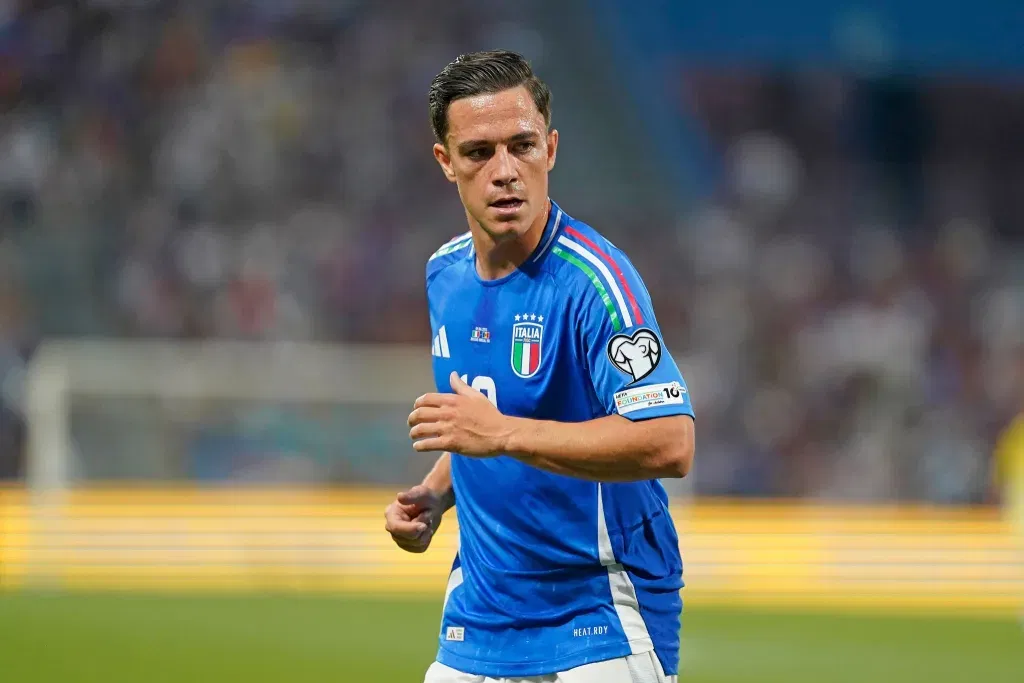 Atlético Madrid Finalize Forward Giacomo Raspadori Signing in €26M Deal