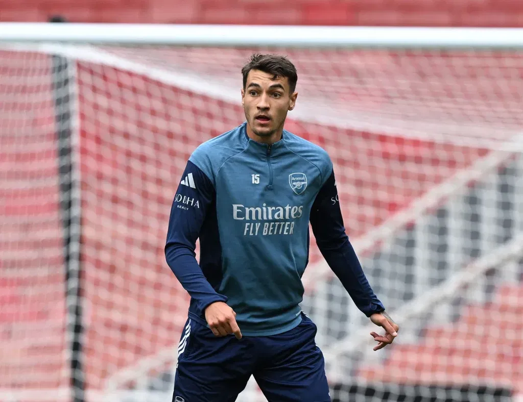 Jakub kiwior to join porto from arsenal