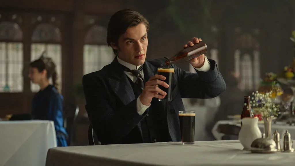 Louis partridge in house of guinness