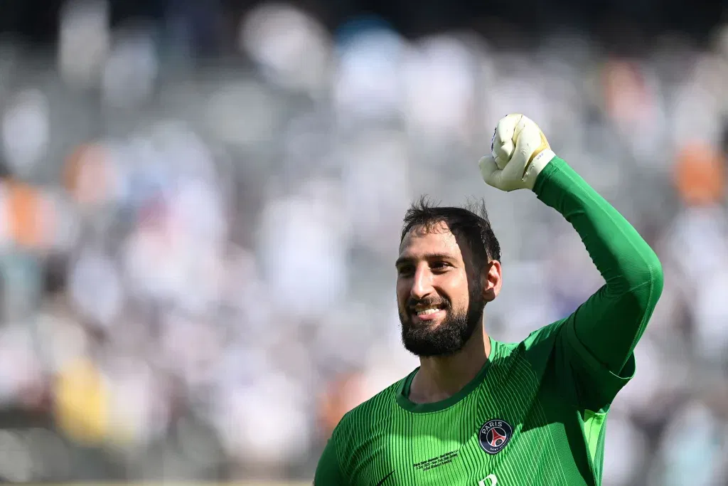 Psg's gianluigi donnarumma