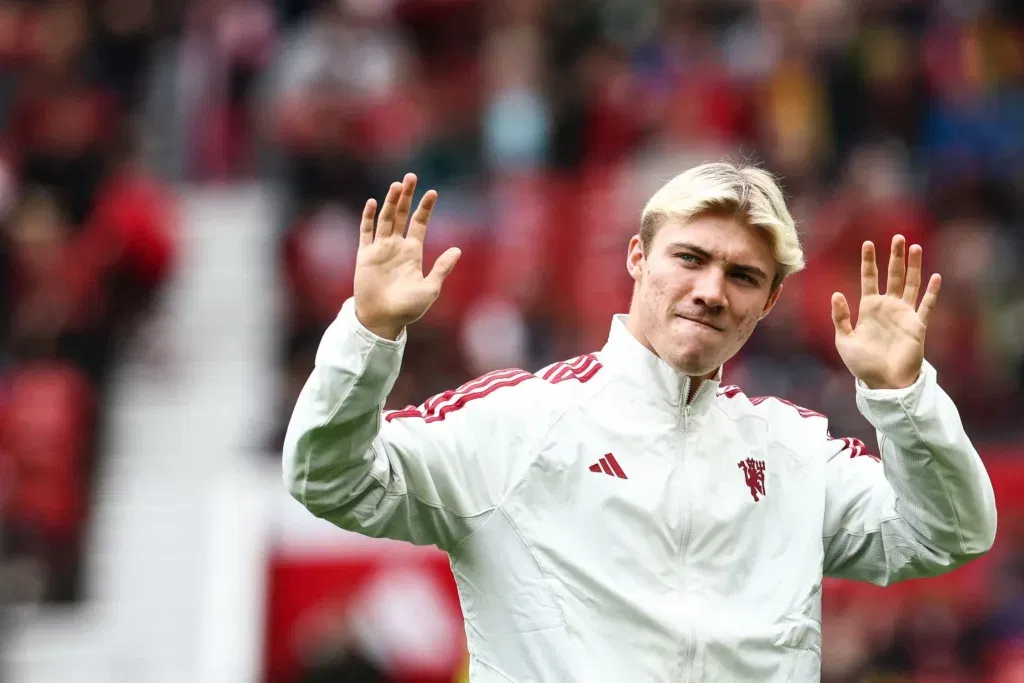 Rasmus højlund close to joing napoli