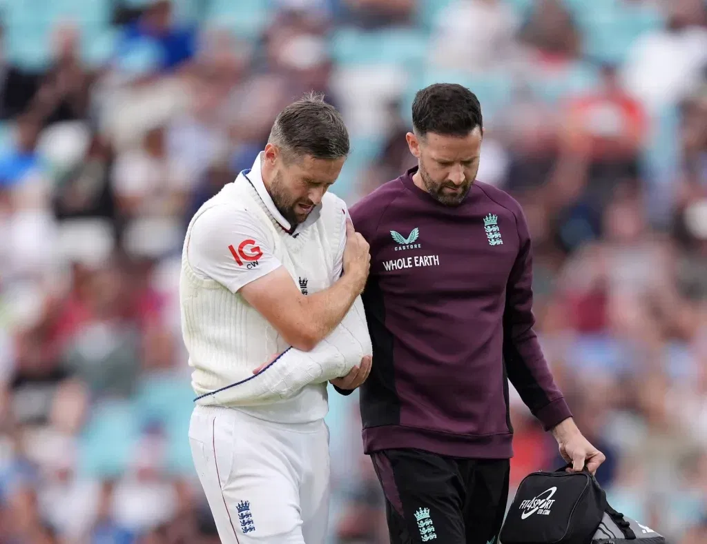 Woakes injured