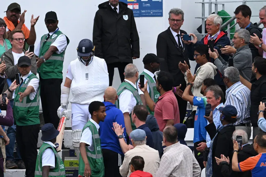Woakes injured