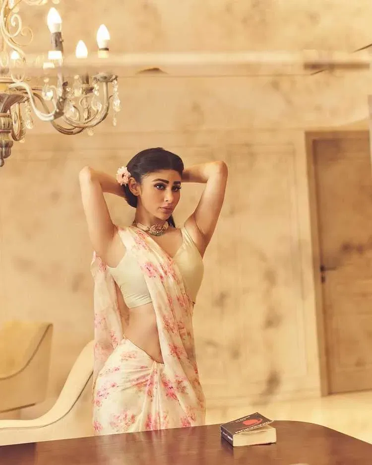 Mouni Roy