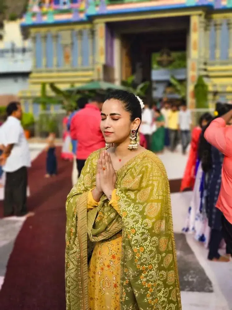 Komalee Prasad