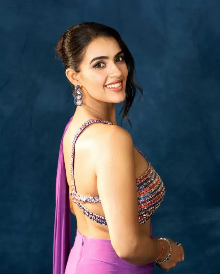 Kavya Thapar