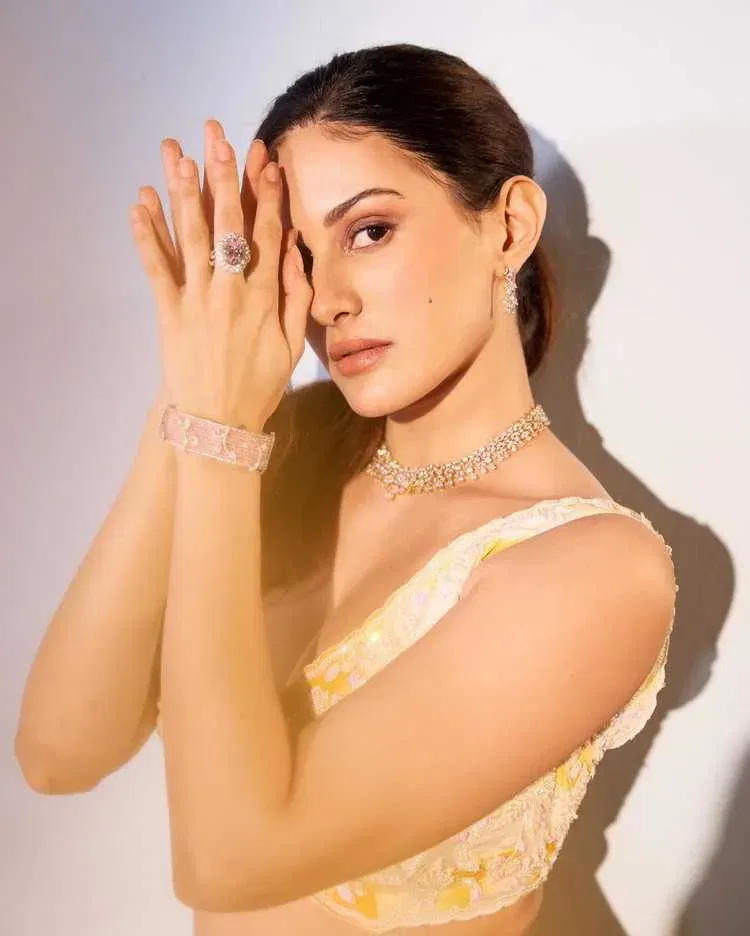 Amyra Dastur