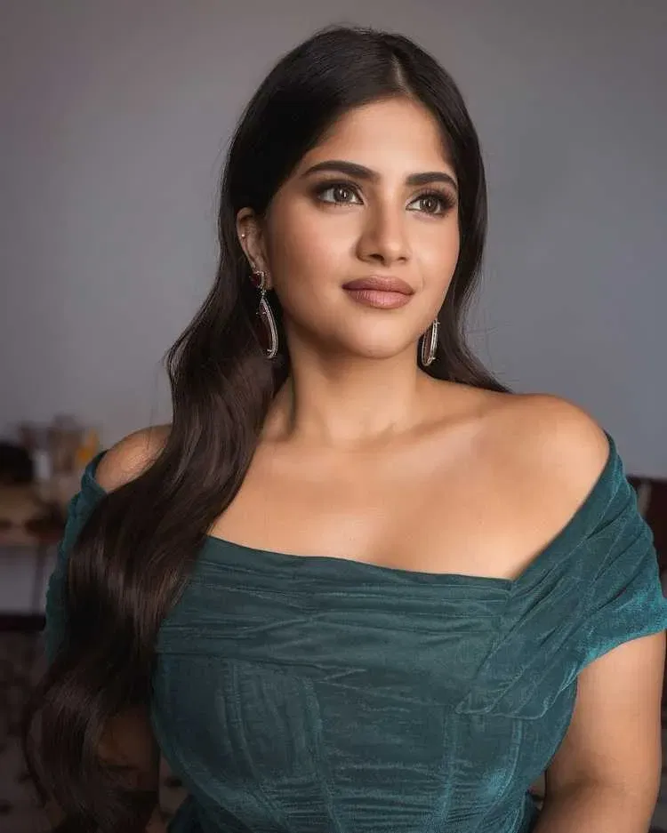 Megha Akash