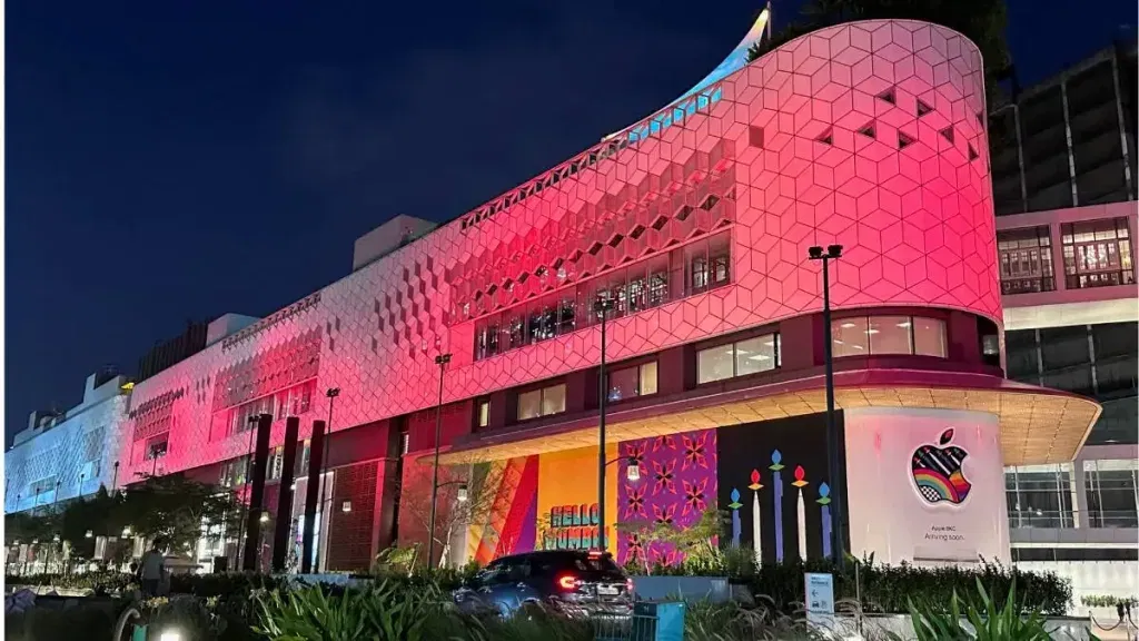 Apple Pune Store Opens: Fourth India Location at Kopa Mall