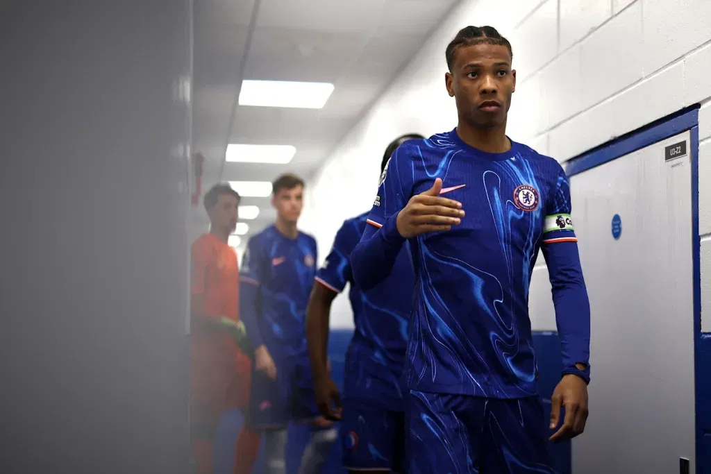 Ishe samuels smith rejoin chelsea