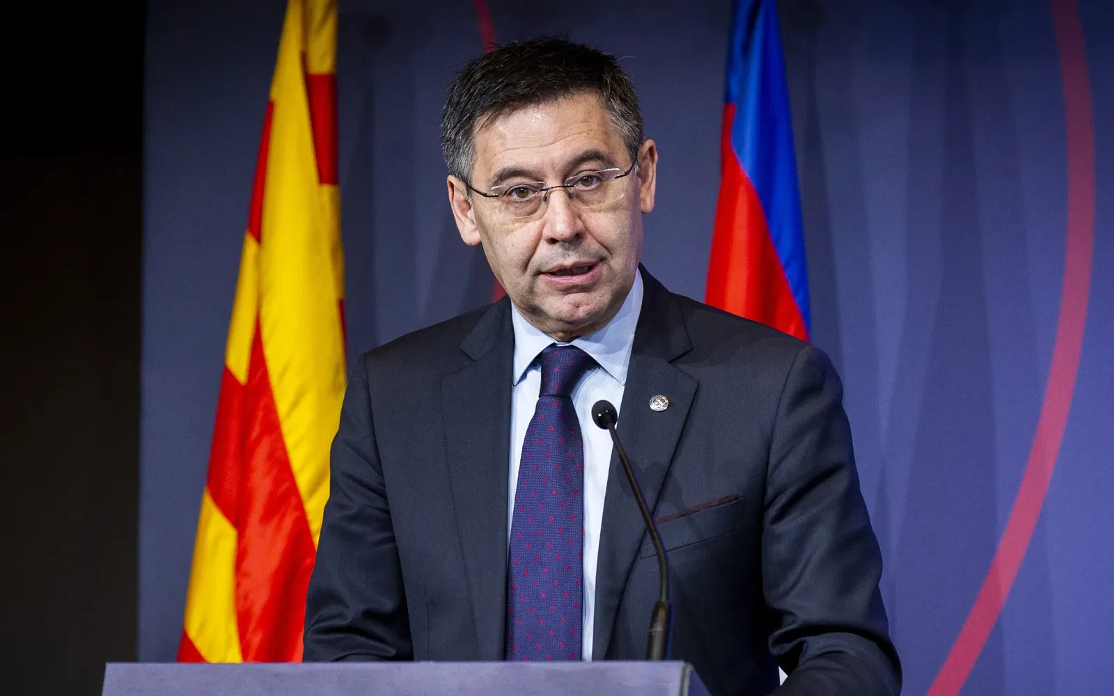 Ex-Barcelona President Bartomeu Faces Court in Transfer Case
