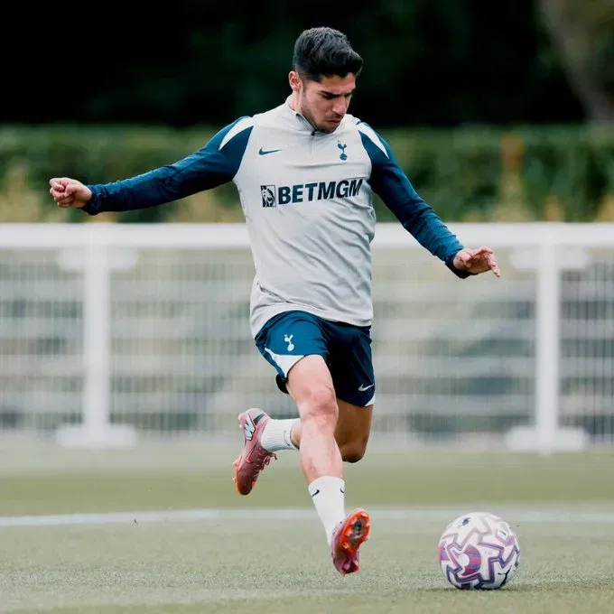 Manor solomon to villarreal from tottenham