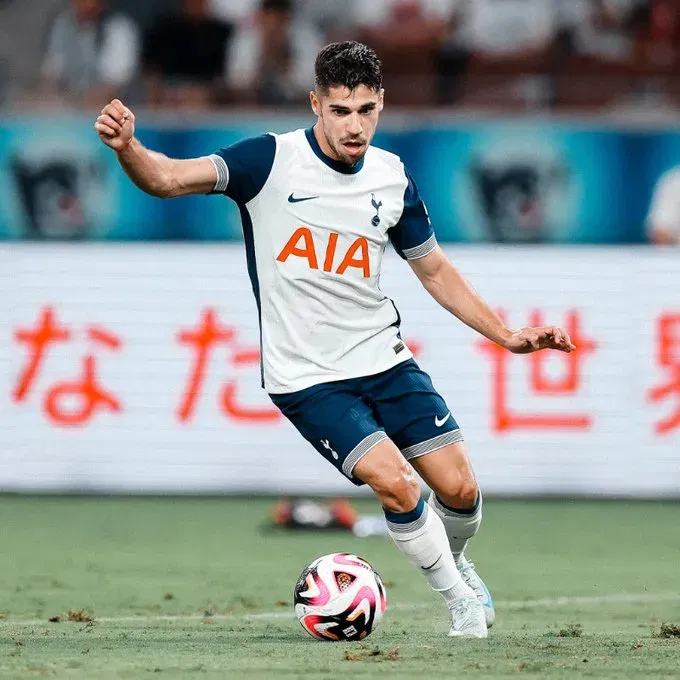 Villarreal sign manor solomon from tottenham